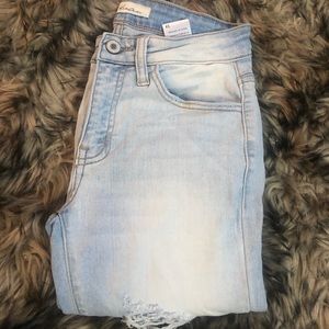 Kancan light wash mid rise ankle skinny sz 24